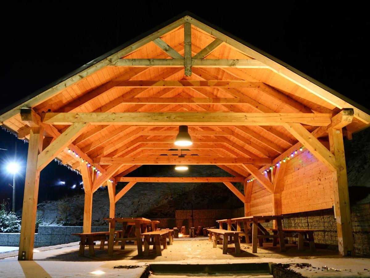 Zlote Gory - Czarna Gora Bed & Breakfast Sienna  Bagian luar foto
