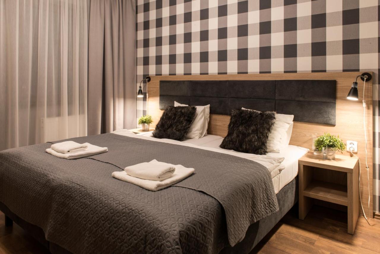 Zlote Gory - Czarna Gora Bed & Breakfast Sienna  Bagian luar foto