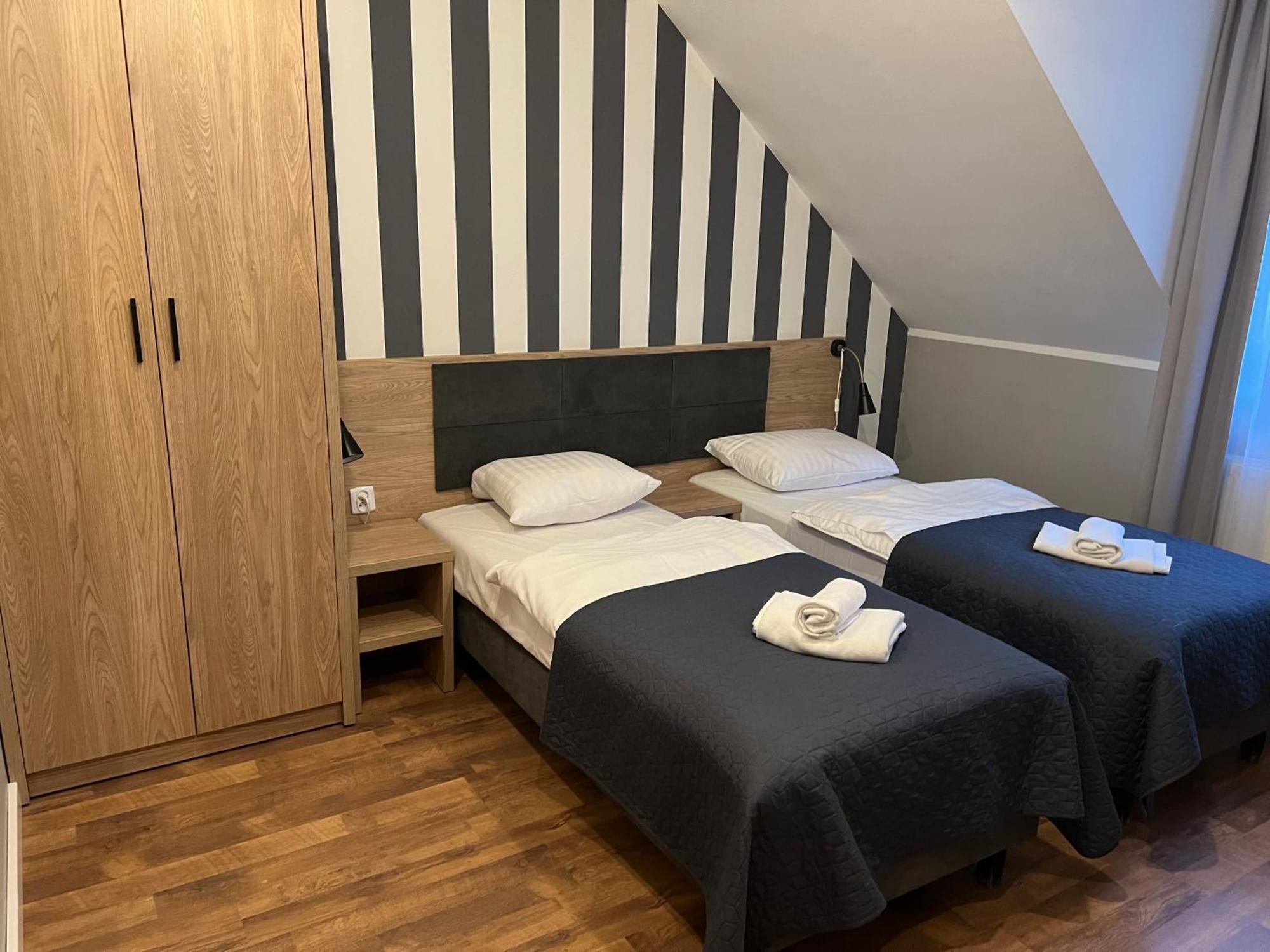 Zlote Gory Bed & Breakfast Sienna  Bagian luar foto