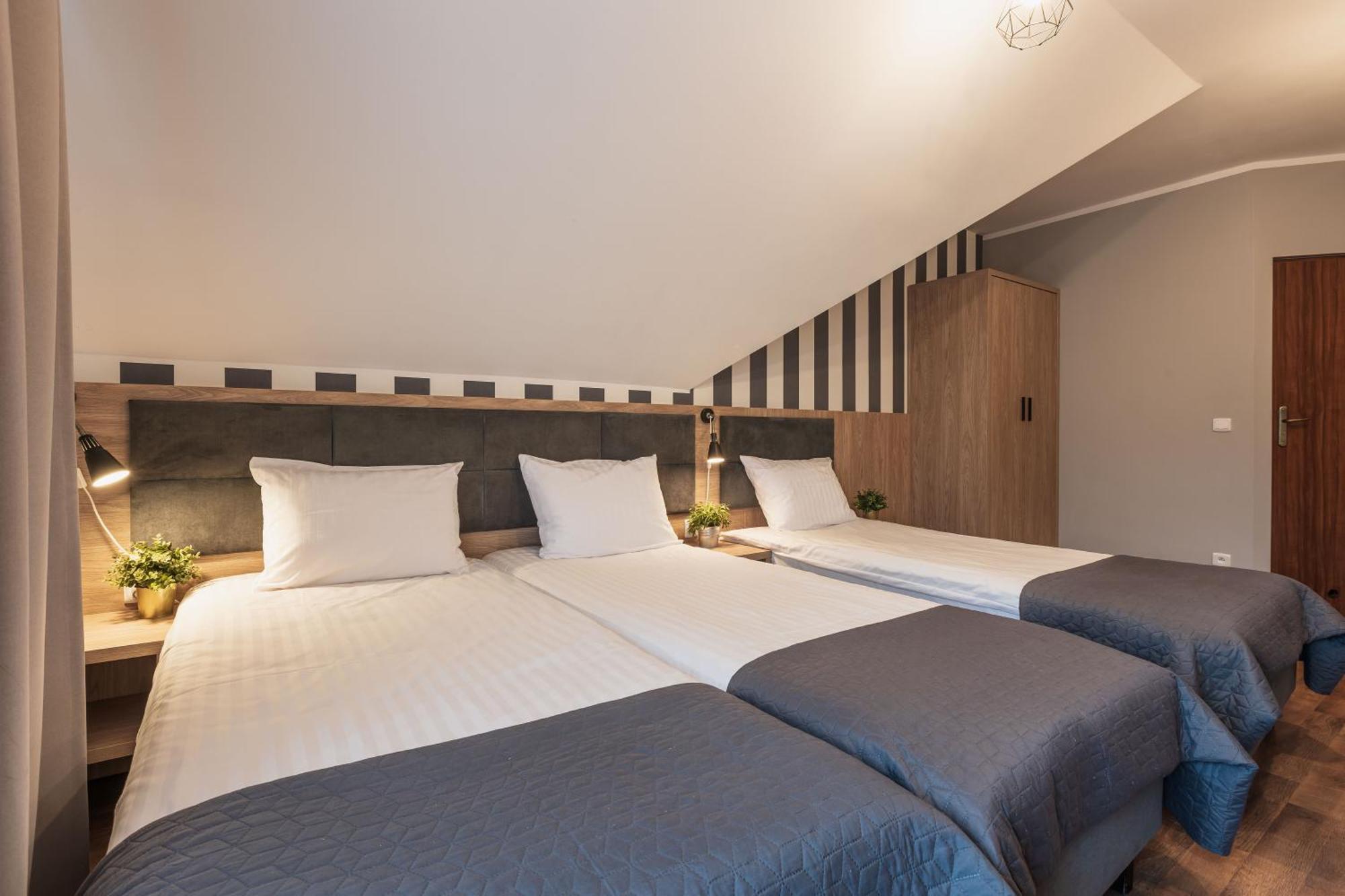 Zlote Gory - Czarna Gora Bed & Breakfast Sienna  Bagian luar foto